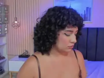 Viiolett_lee  live sex cam