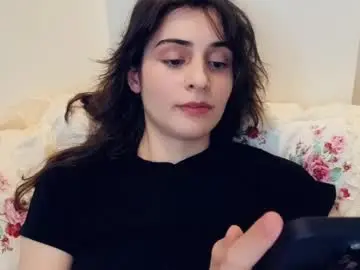 Wonderland_stia  live sex cam