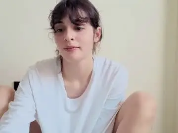 Wonderland_stia  live sex cam