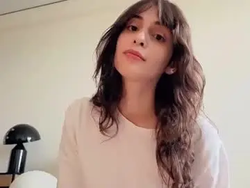 Wonderland_stia  live sex cam