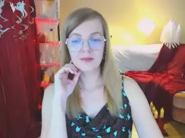 Youruniverserr  live sex cam
