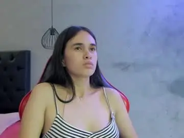 Alice__susan  live sex cam