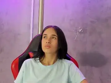 Alice__susan  live sex cam