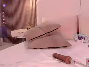 Anniie_clarkson  live sex cam