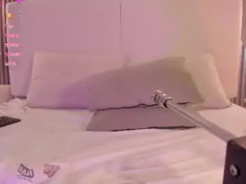 Anniie_clarkson  live sex cam