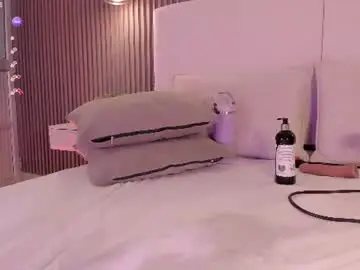 Anniie_clarkson  live sex cam