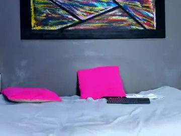 Charlotte_curvy_  live sex cam