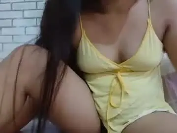 Chubbylicious_angel18  live sex cam