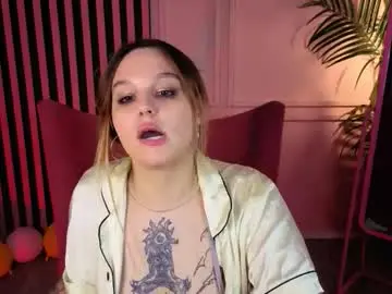 Kiki_mikki_  live sex cam