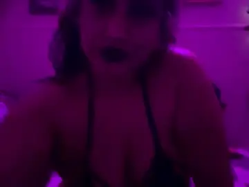 Kushbabie420  live sex cam