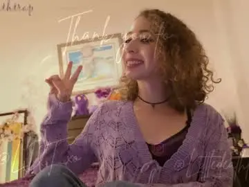 Littledeathtrap  live sex cam