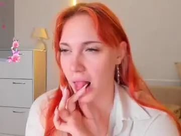 Lollyjennys  live sex cam