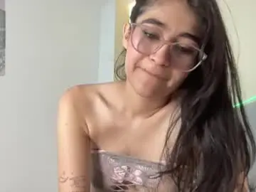Lunabloon  live sex cam
