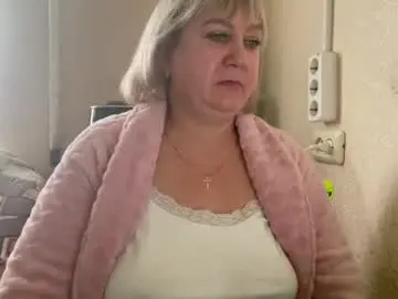 Milkyangel19  live sex cam