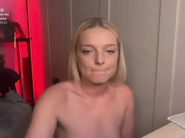 Rosekate97  live sex cam