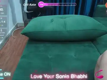 Sassysonia  live sex cam