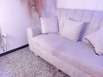 Scarlettvixen69  live sex cam
