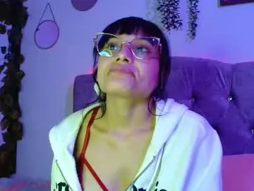 Valkiry_  live sex cam