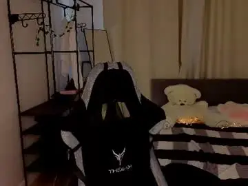 Violetxdesire  live sex cam