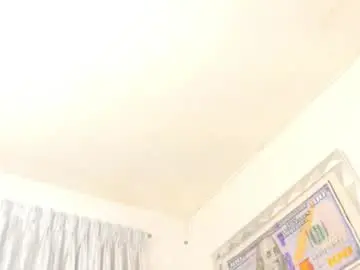 Amyrosshot  live sex cam