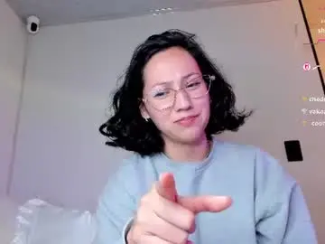 Anyi_1  live sex cam
