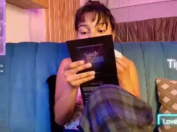 Dakashyten  live sex cam
