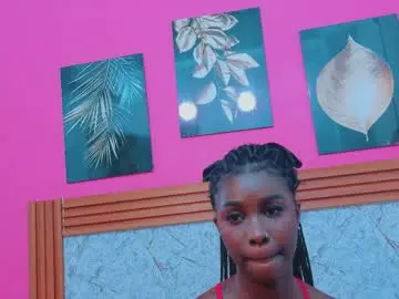 Ebonyndsavage  live sex cam