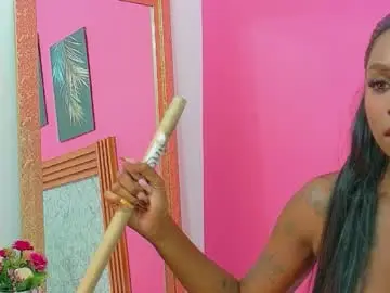Ebonyndsavage  live sex cam