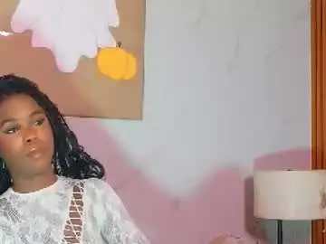 Ebonyndsavage  live sex cam