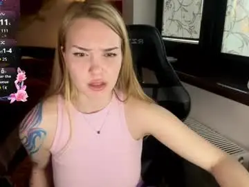 Evacarter1  live sex cam