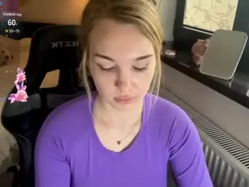 Evacarter1  live sex cam