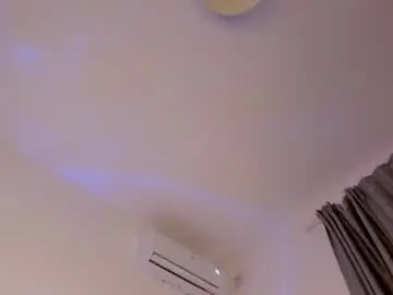 Itsbellax  live sex cam