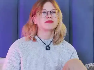 Ivybriggs  live sex cam