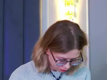 Ivybriggs  live sex cam