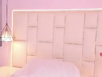 Julietarizof  live sex cam