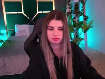 Kimcuttie  live sex cam