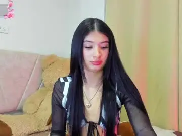 Lia_sweetty  live sex cam