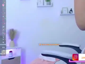 Liah__19  live sex cam