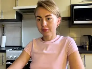 Martaluna_  live sex cam