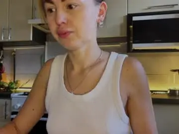 Martaluna_  live sex cam