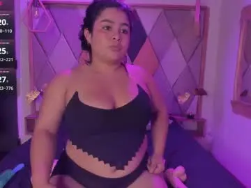 Samanthaferrer  live sex cam