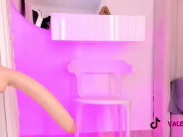 Sarah_bonneth  live sex cam