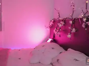 Softsunday69  live sex cam