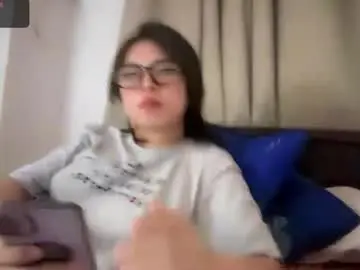 Tikolina_12  live sex cam