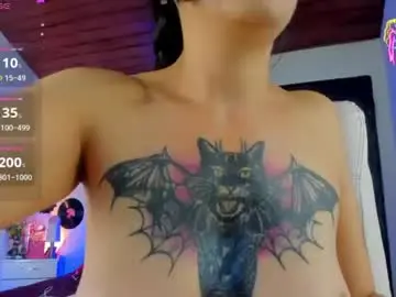 Vampirella_crazy  live sex cam