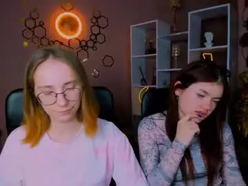 Adelina_riley  live sex cam