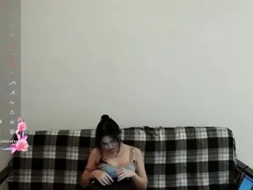 Adelinehaefner  live sex cam