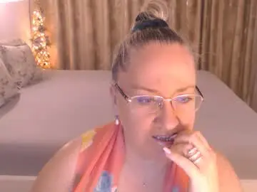 Adrena_  live sex cam