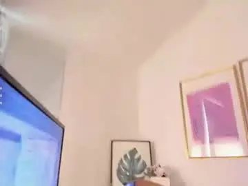 Amani_roots  live sex cam