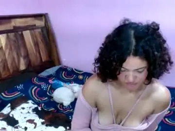 Belle_katty000  live sex cam